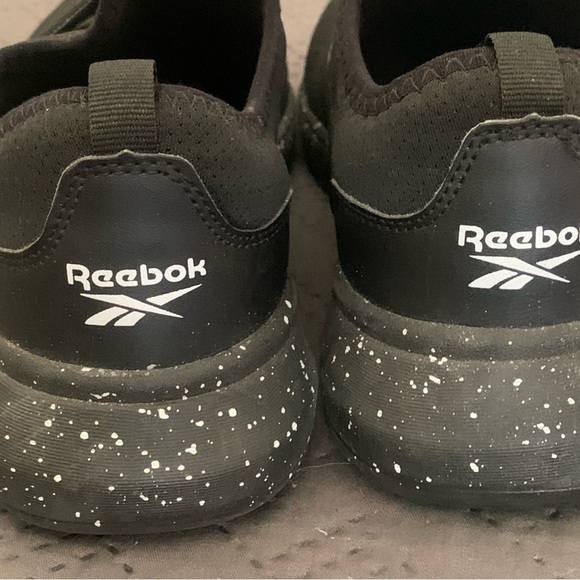 REEBOKS - Picture 4 of 6